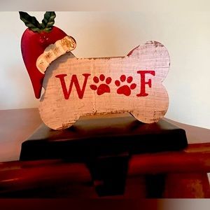 Christmas stocking holder for pup.